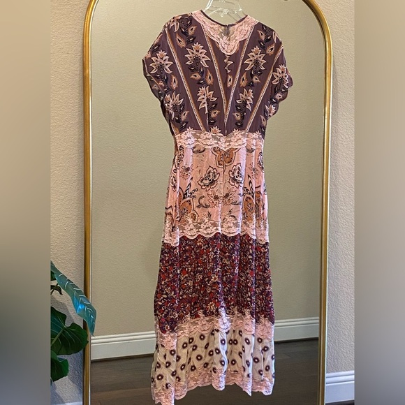 FARM Rio Glam Tapestry Lace Slip Maxi Dress Size M - Picture 6 of 13